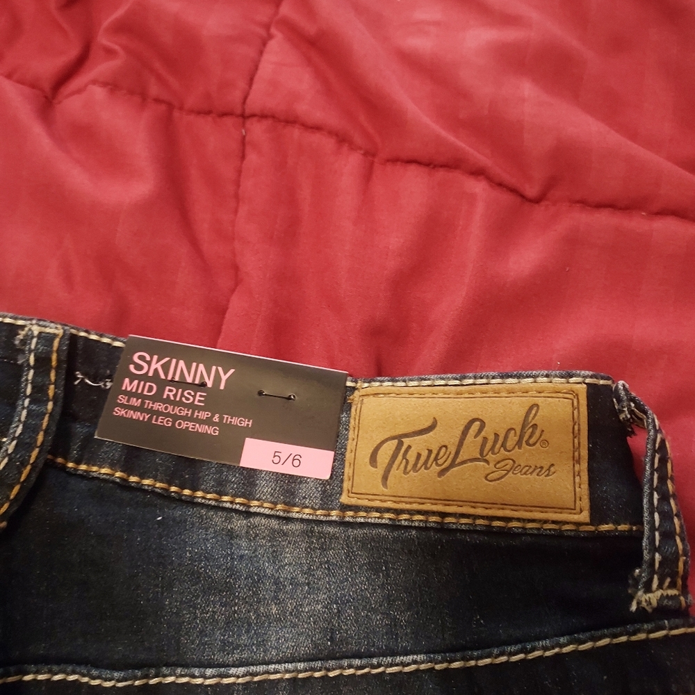 Jeans - Picture 4 of 5